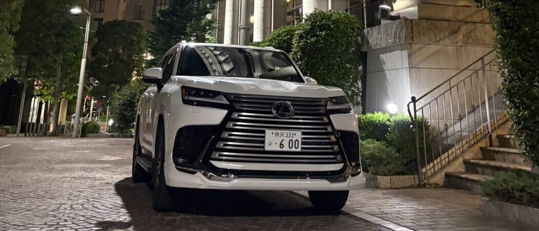 五代目営業車　LEXUS　LX600　久々のレクサス